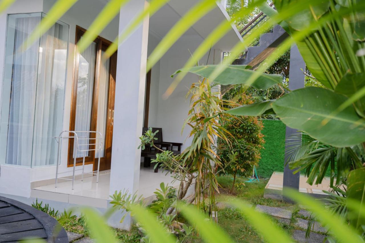 Lo Sari Bungalow Batununggul Esterno foto