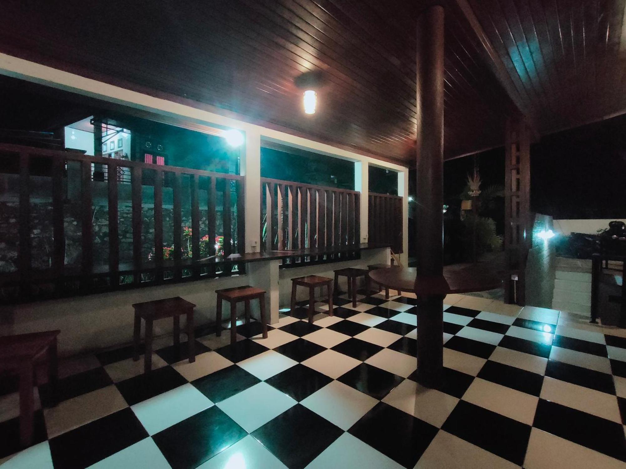 Lo Sari Bungalow Batununggul Esterno foto
